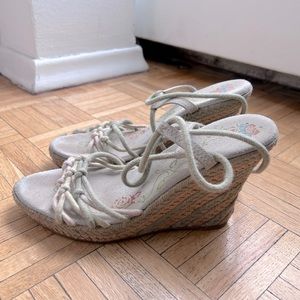 Wedge light green sandals